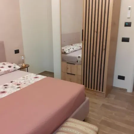 Edmo Çiftlik konaklama Castiglione Tinella